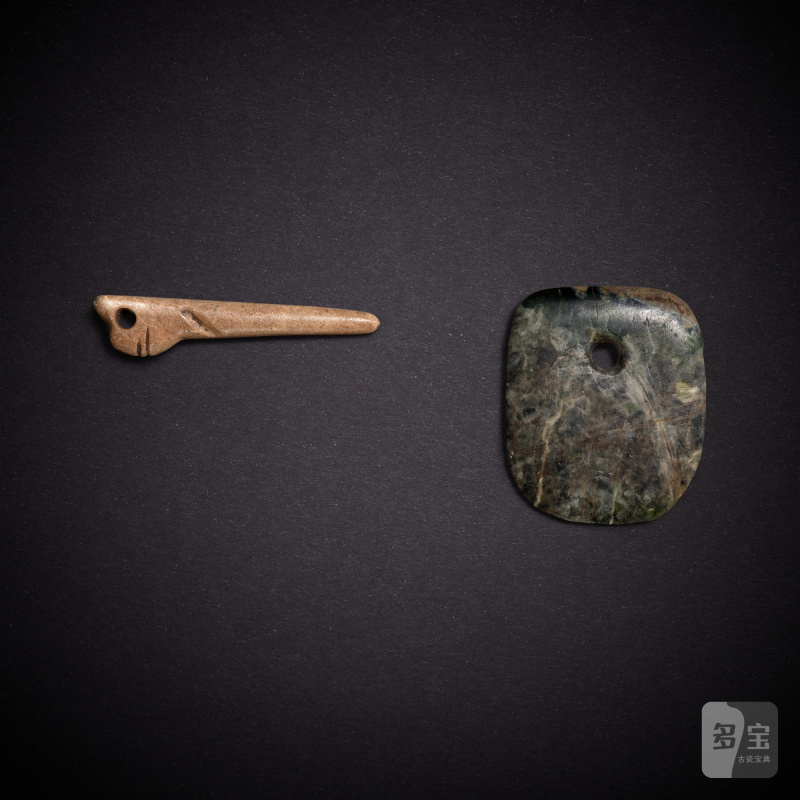 A set of jade axe and finial, Neolithic period, Hongshan culture | 新石器時代 紅山文化 玉鉞及端飾一套 - 图2